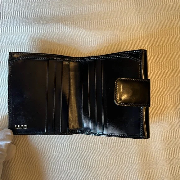 GUCCI Bamboo Compact Patent Leather Small Wallet